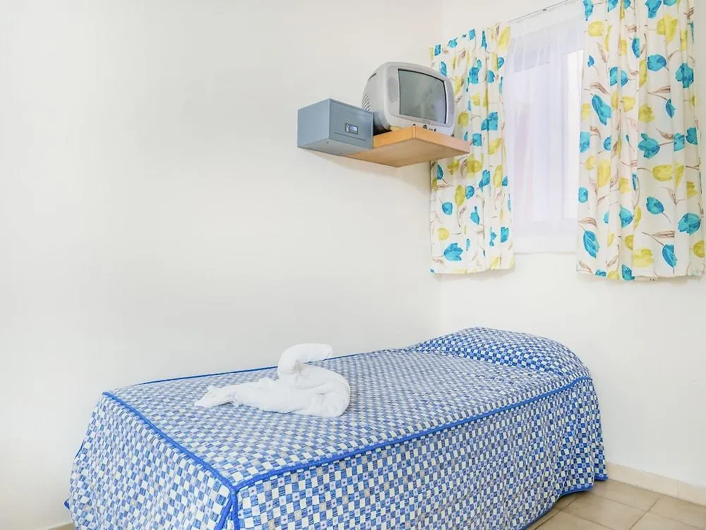 Aparthotel Qawra Point Holiday Complex