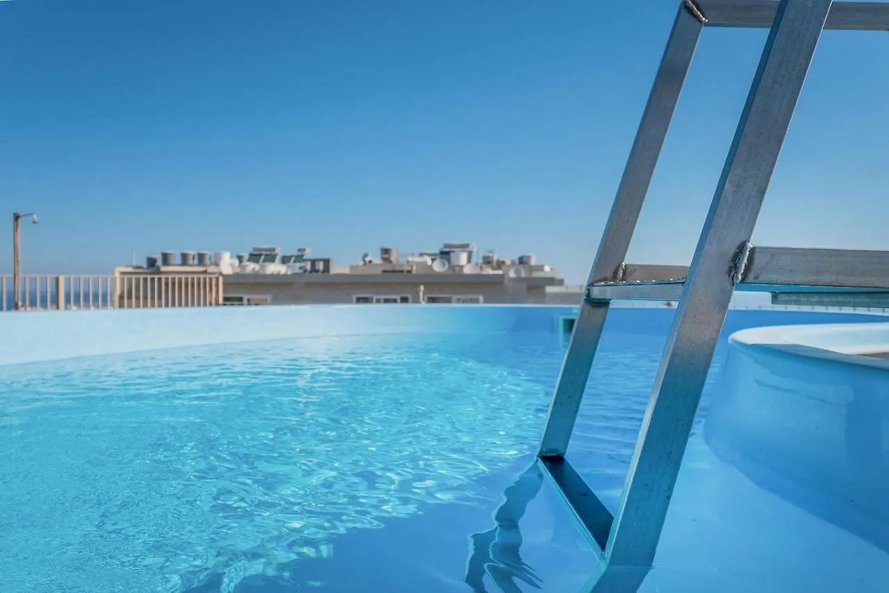 Qawra Point Holiday Complex 3*,  Malta